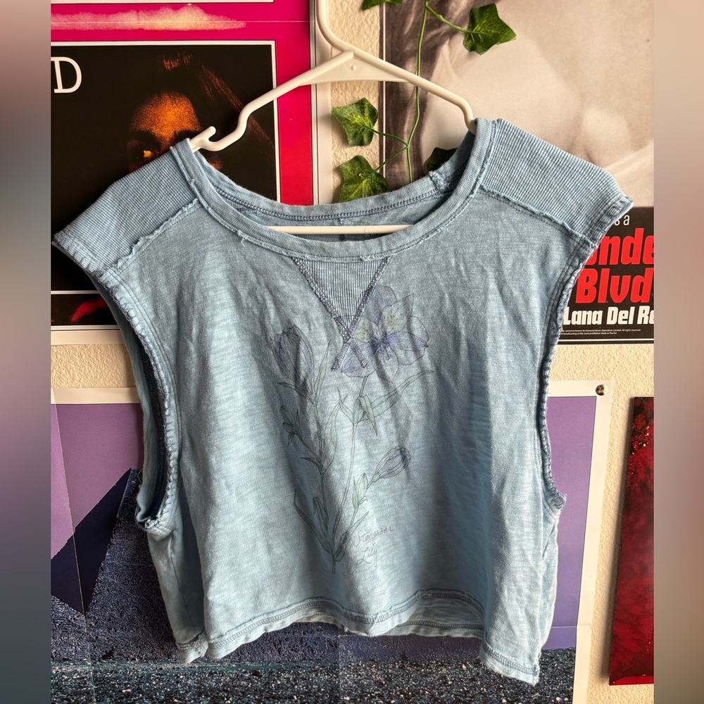 American eagle top